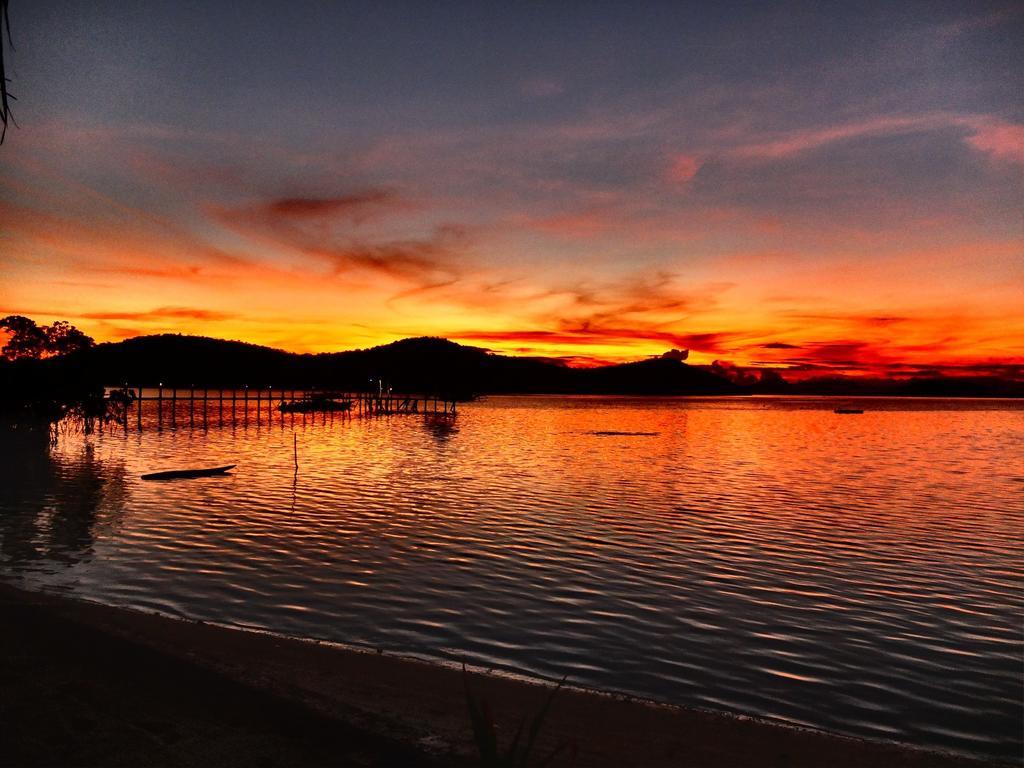 Coral Bay Beach And Dive Resort Busuanga Luaran gambar