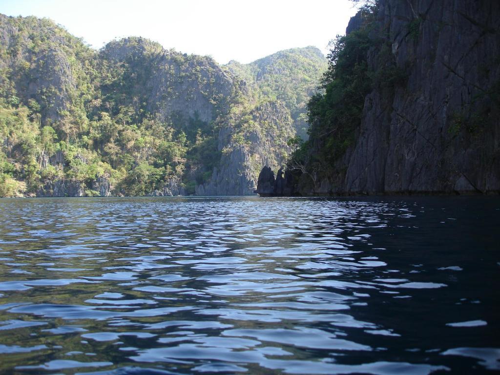 Coral Bay Beach And Dive Resort Busuanga Luaran gambar