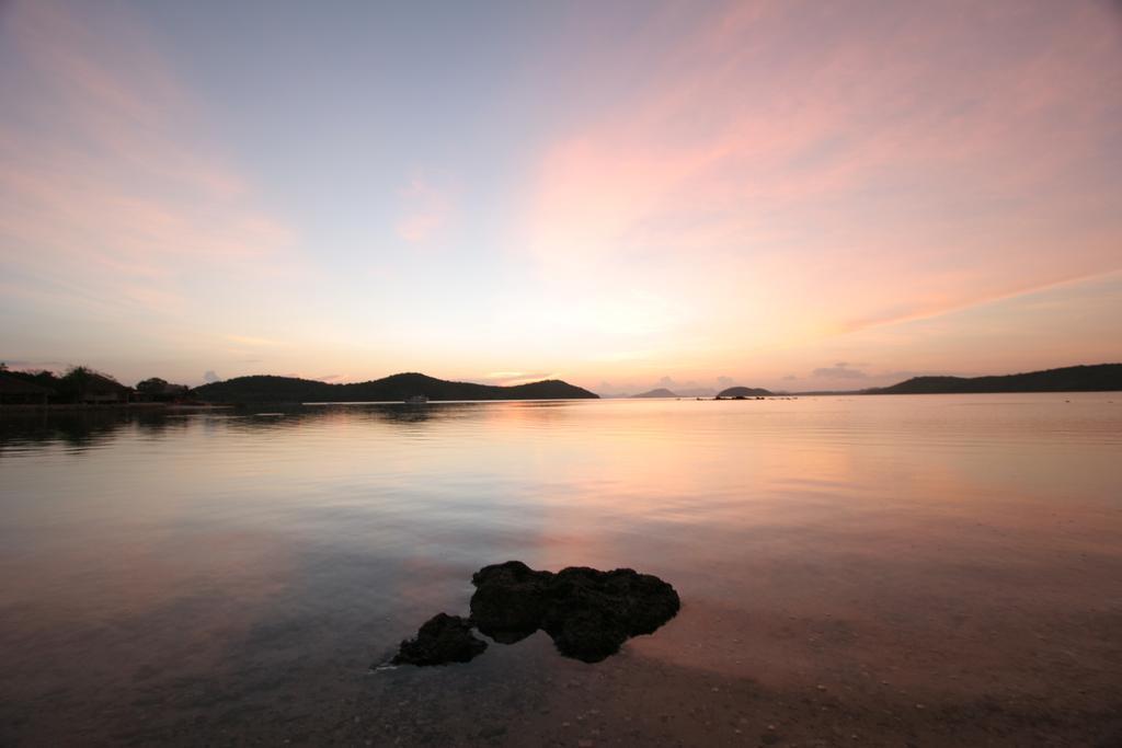 Coral Bay Beach And Dive Resort Busuanga Luaran gambar